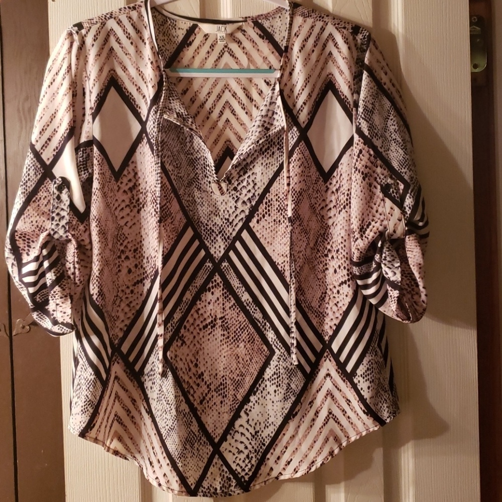 Super cute snakeskin with light pink accents